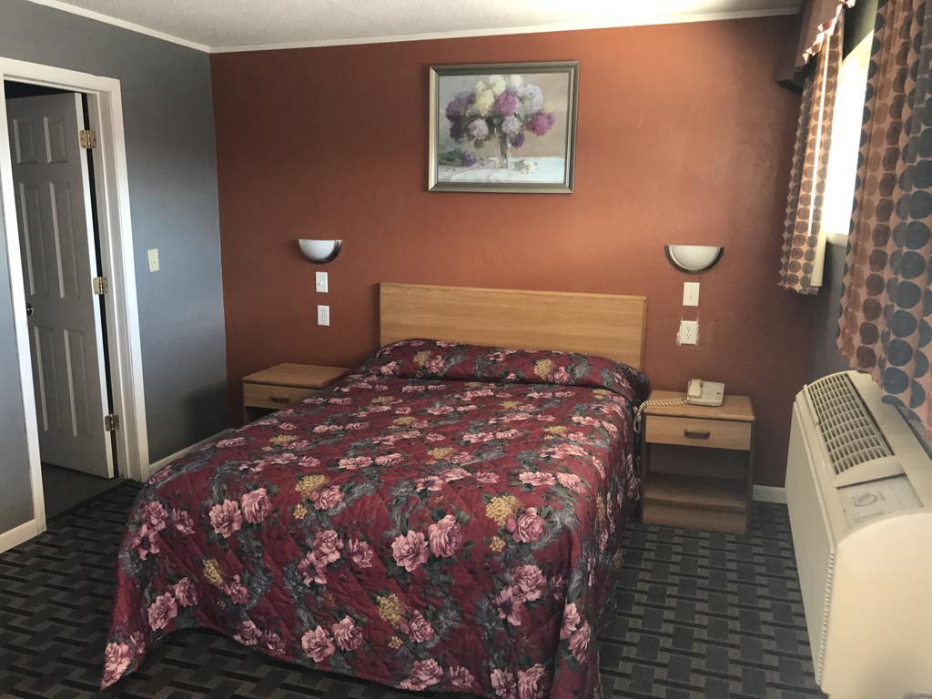 Economy Inn Marshalltown Zewnętrze zdjęcie