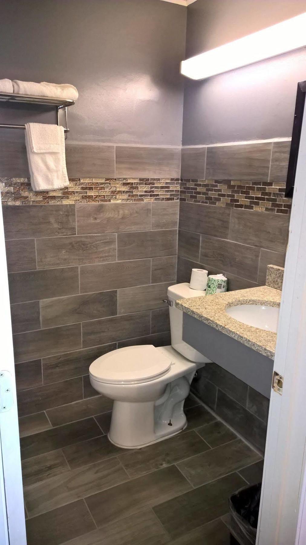 Economy Inn Marshalltown Zewnętrze zdjęcie